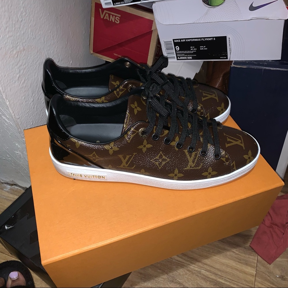 Louis Vuitton Sneakers